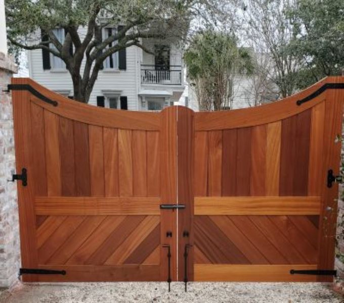 Arched Gate Sapele Stained
